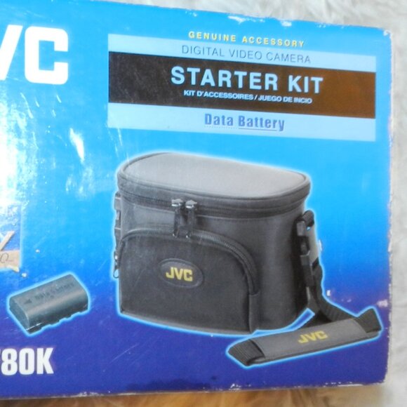 JVC STARTER KIT JVC VU-VF80K CARRY CASE, STRAP, BATTERY PACK, Mini DV tape - Picture 5 of 16
